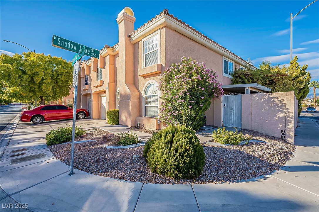 8400 Wandering Sun Avenue Property Photo 1