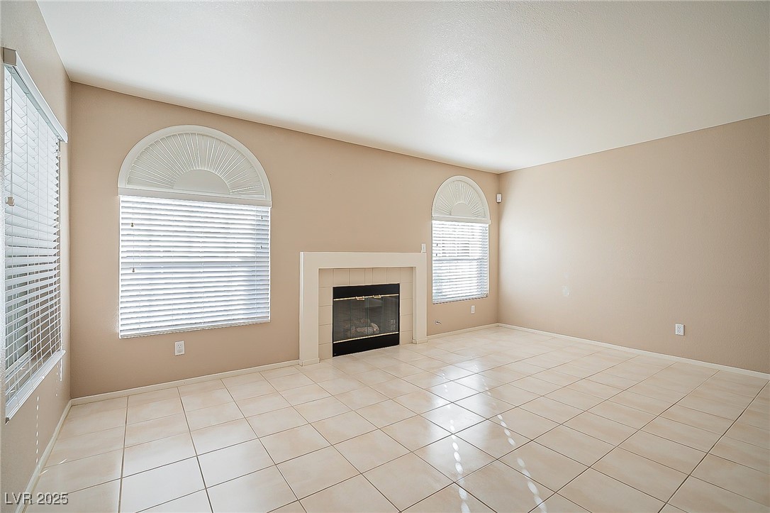 8400 Wandering Sun Avenue Property Photo 12