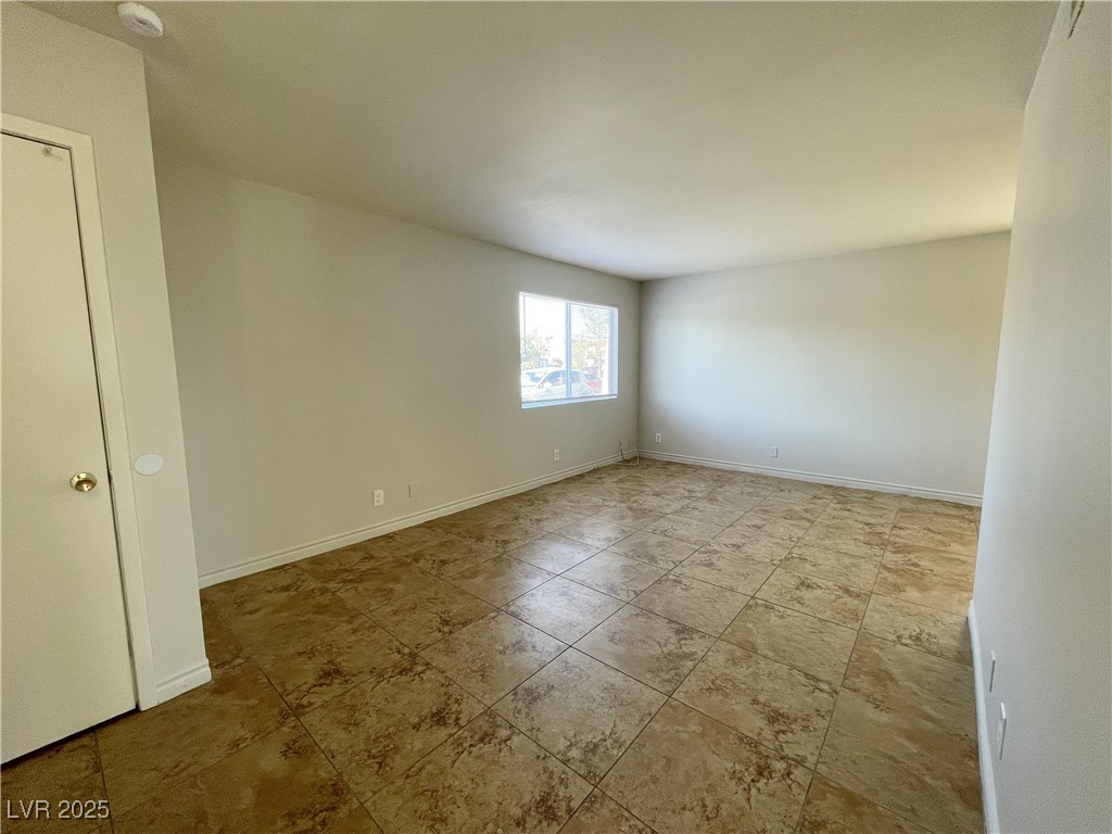 5447 Retablo Avenue 4 Property Photo 2