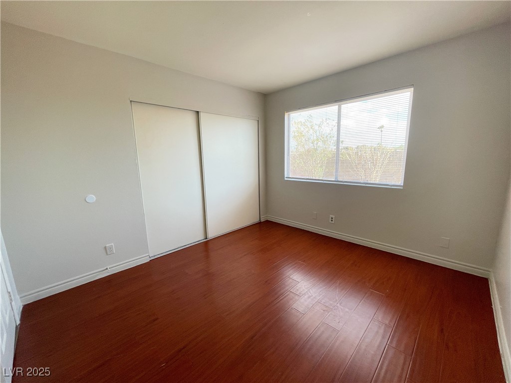 5447 Retablo Avenue 4 Property Photo 10