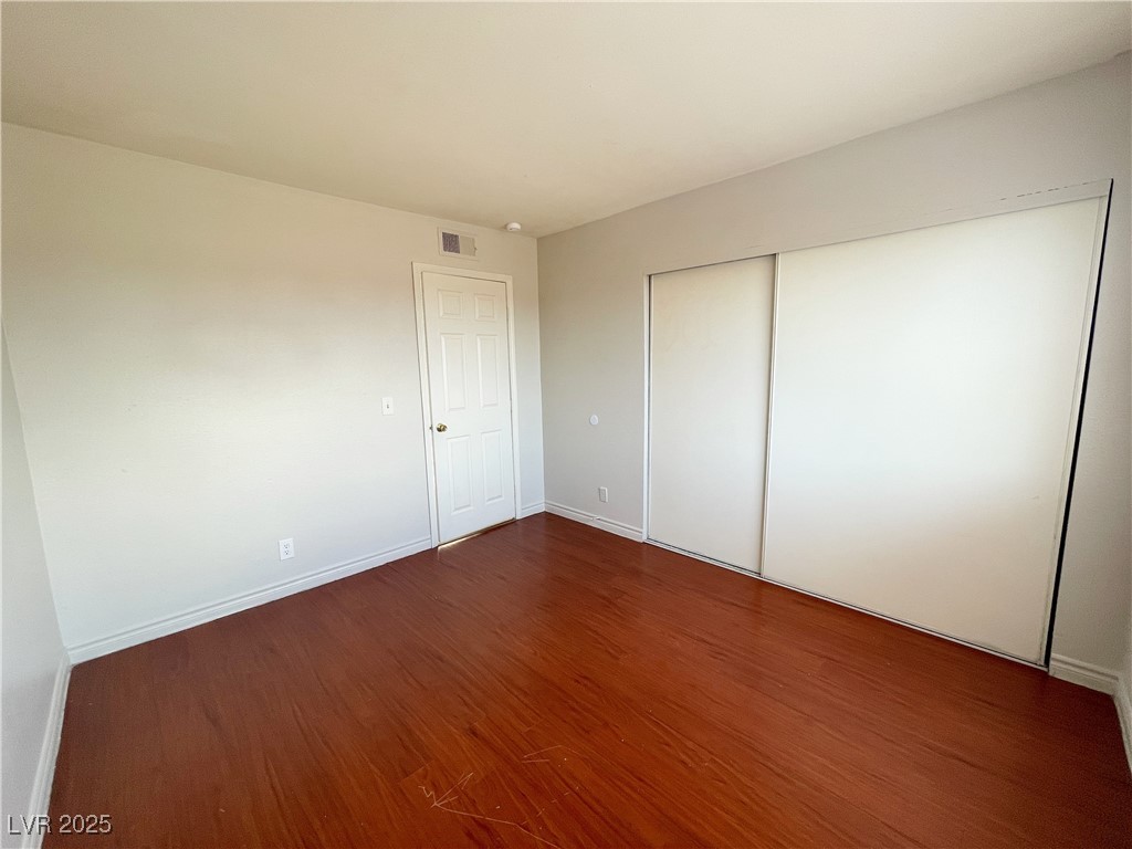 5447 Retablo Avenue 4 Property Photo 11