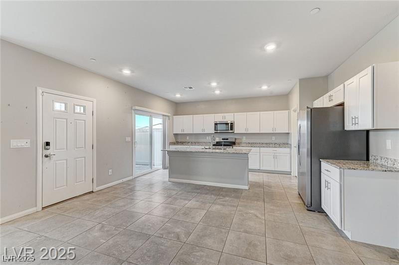 534 Lassen Falls Court Property Photo 12