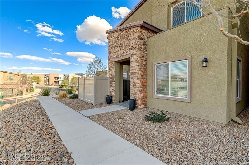 534 Lassen Falls Court Property Photo 49