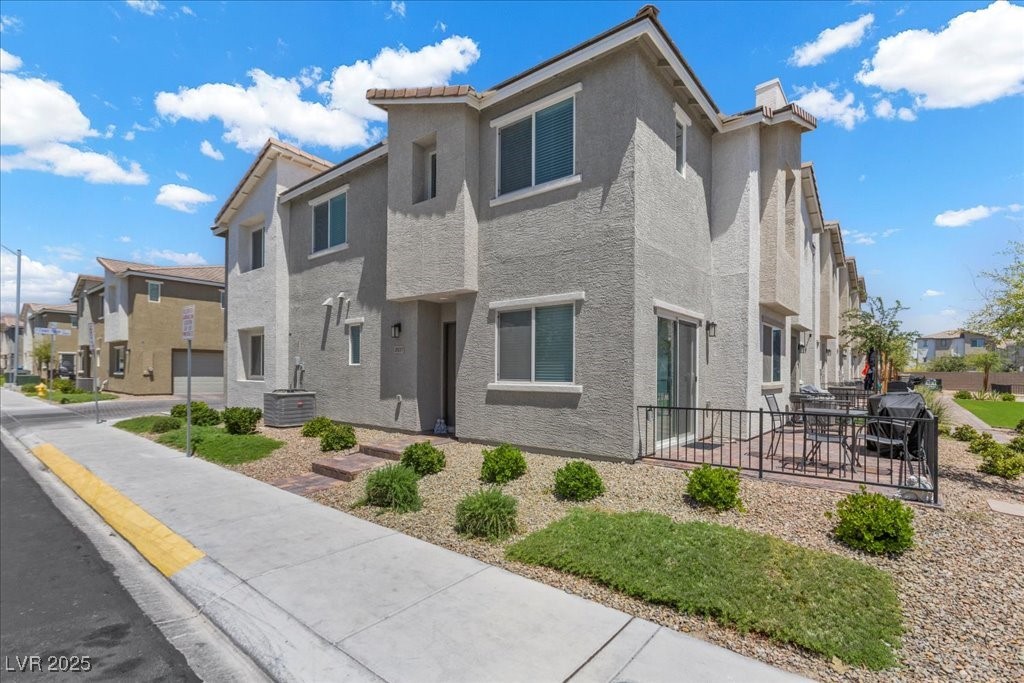 2637 Fawn Beige Court Property Photo 1