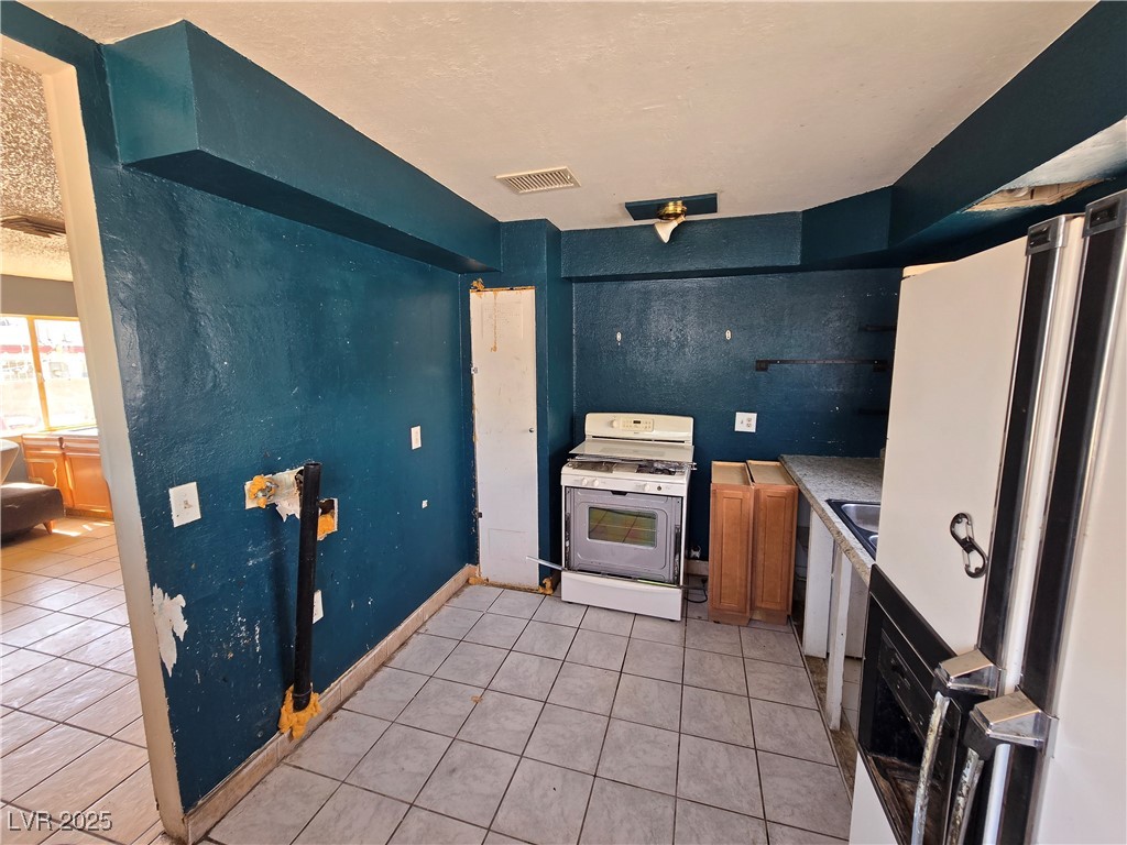 125 George Place Property Photo 25