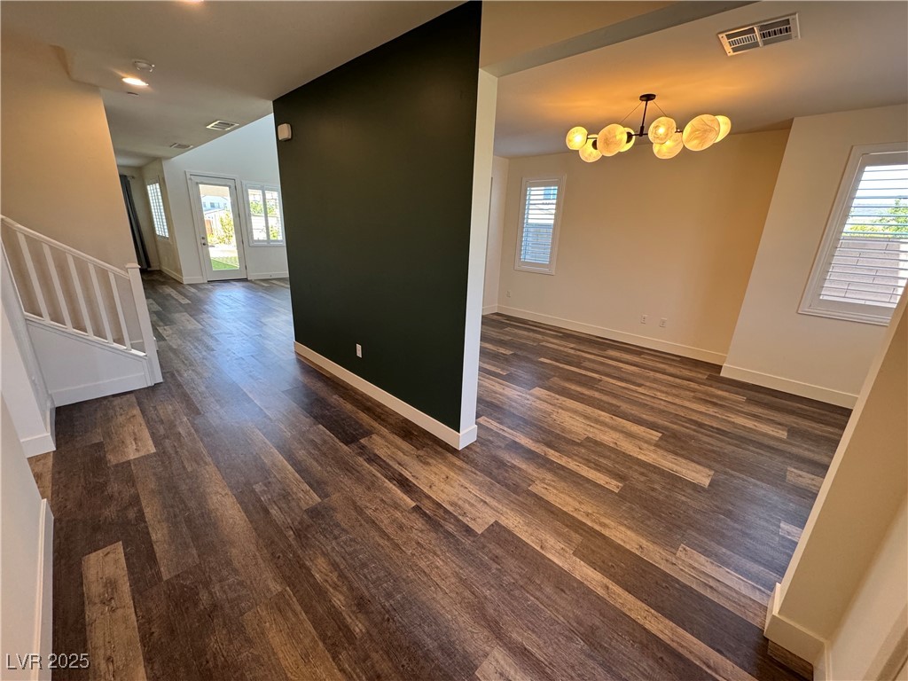 2103 Maderno Street Property Photo 3