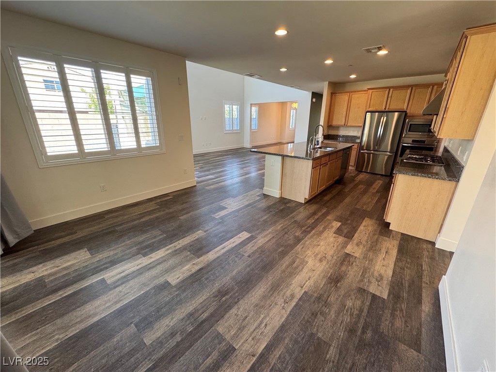 2103 Maderno Street Property Photo 18