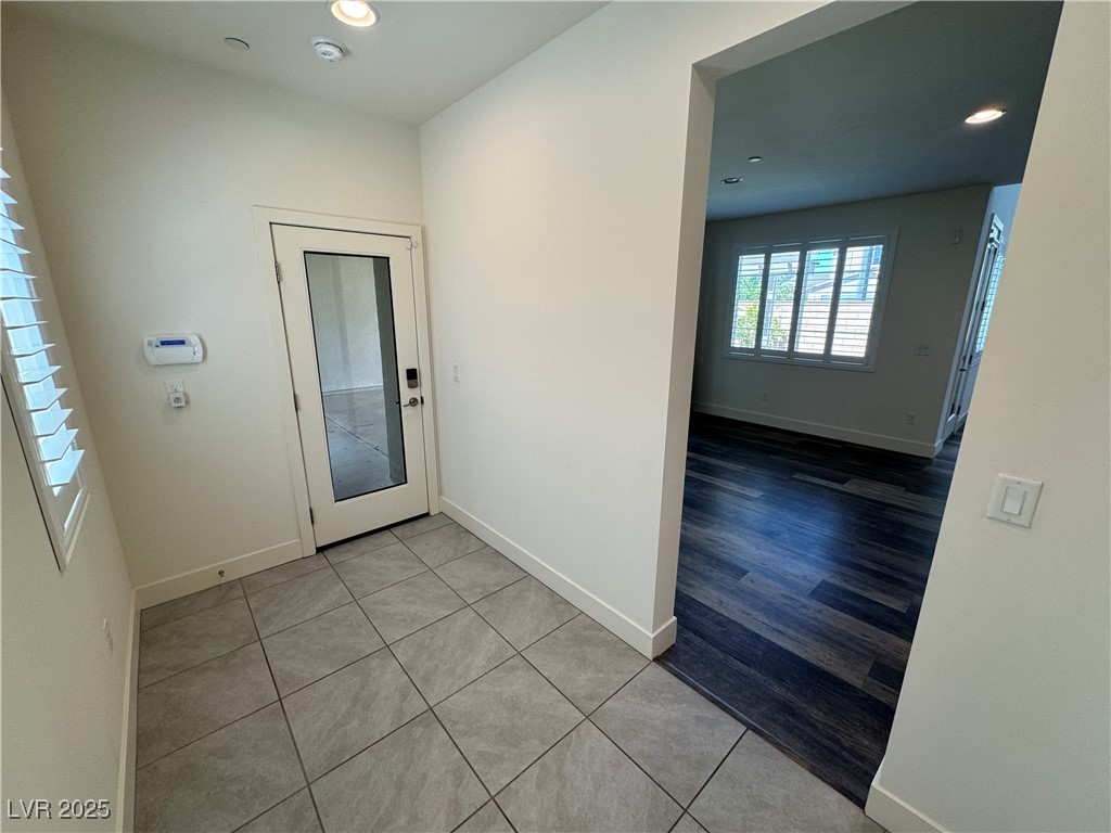 2103 Maderno Street Property Photo 23