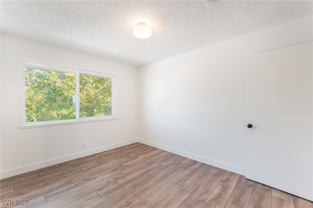 5201 Champions Avenue Property Photo 13