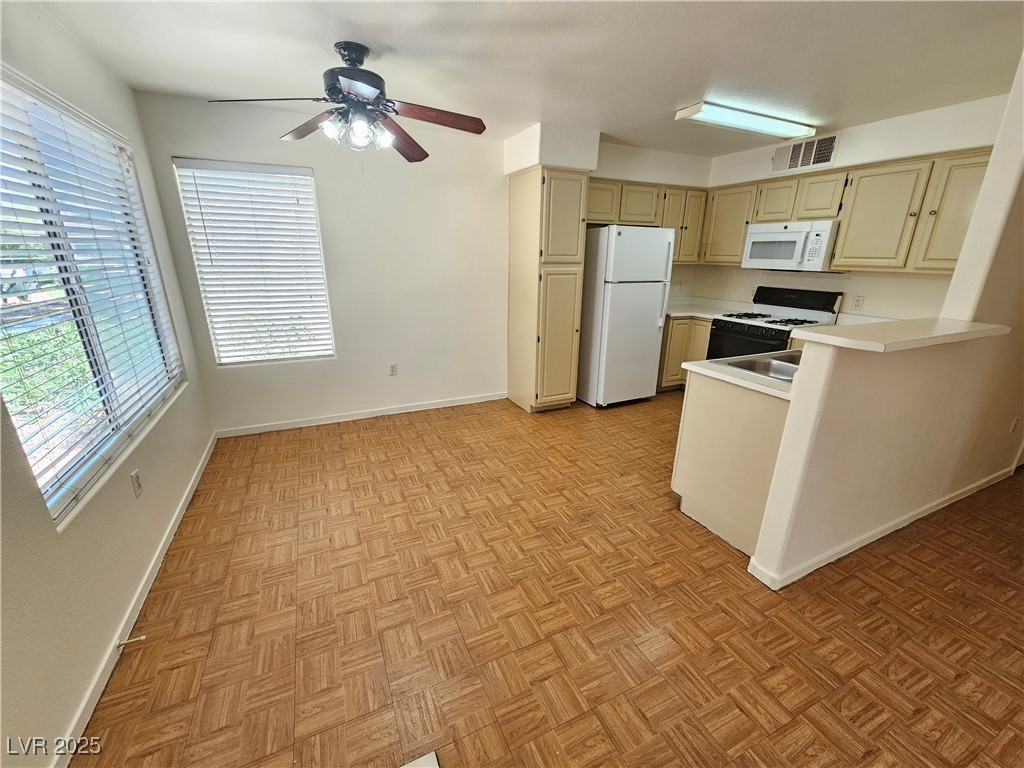 5710 East TROPICANA Avenue 1124