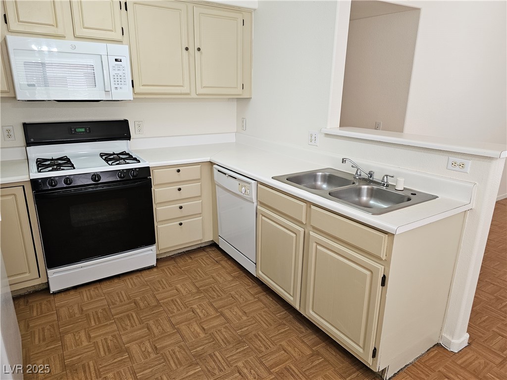 5710 East Tropicana Avenue 1124 Property Photo 4