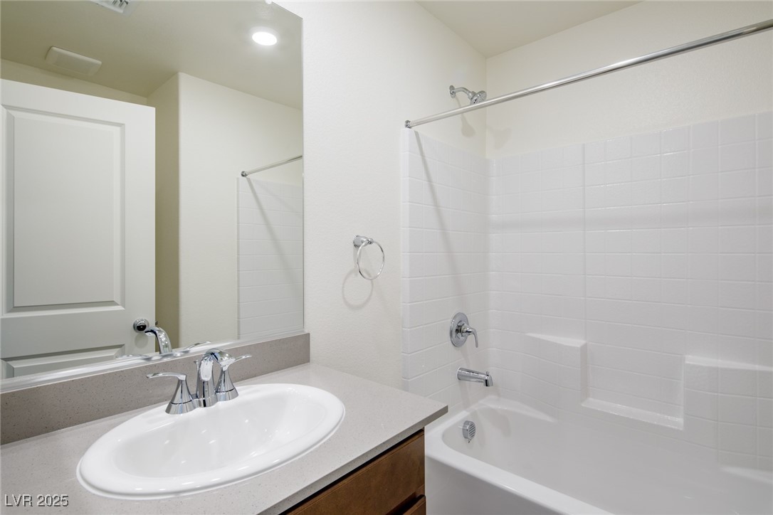 4143 Juniper Pear Avenue Property Photo 13