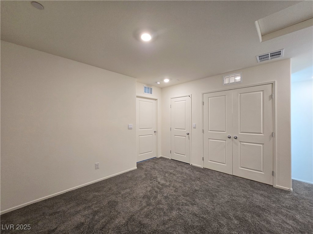 9459 Calm Stream Avenue Property Photo 17