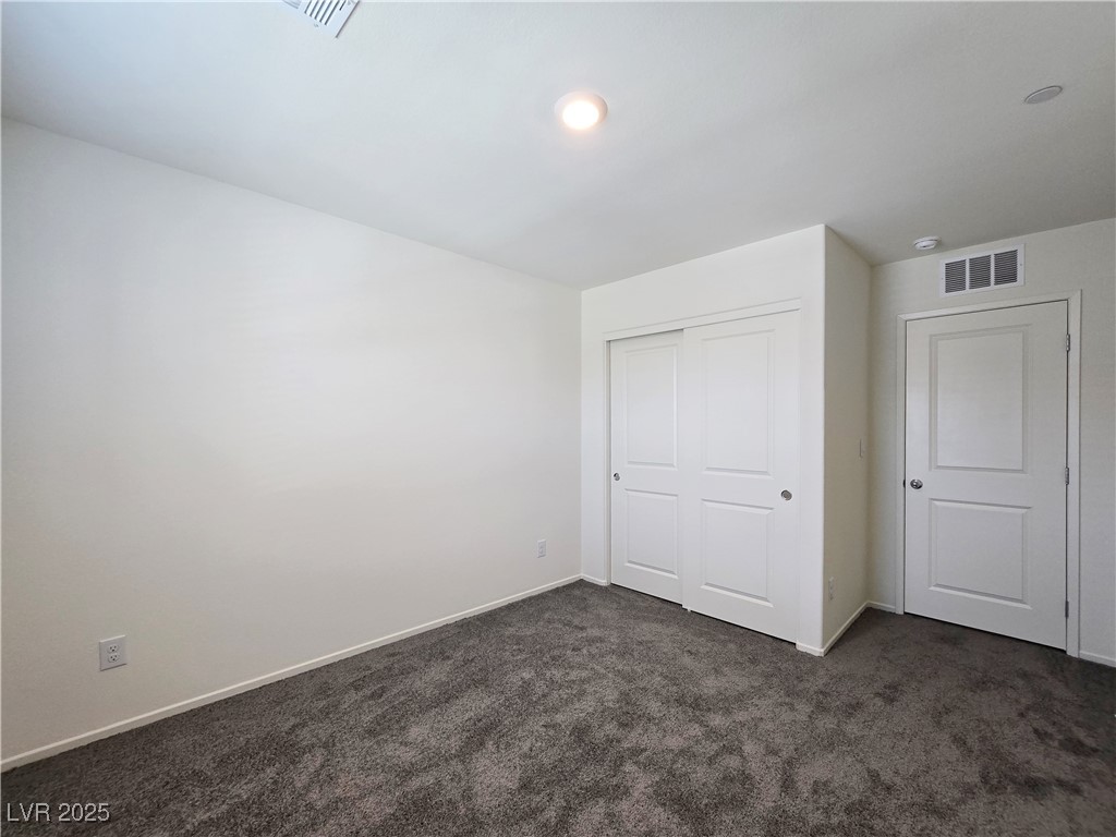 9459 Calm Stream Avenue Property Photo 21