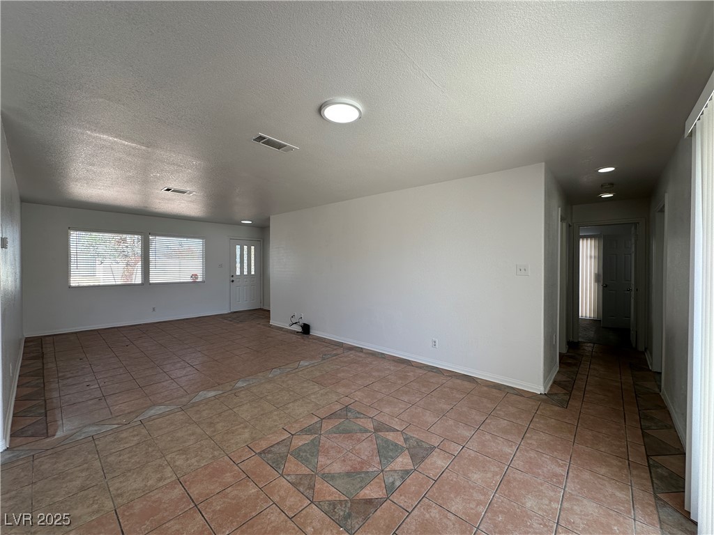 6905 Singing Dunes Lane Property Photo 20