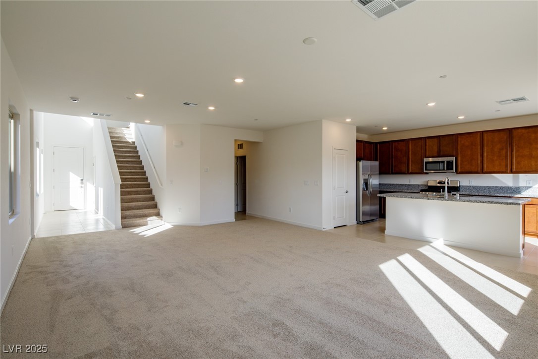 89 Via Franello Property Photo 5