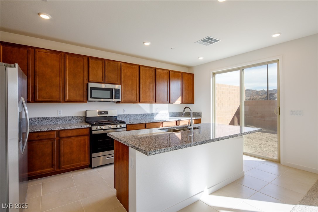 89 Via Franello Property Photo 6
