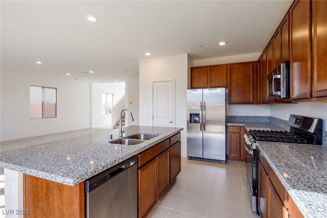 89 Via Franello Property Photo 7
