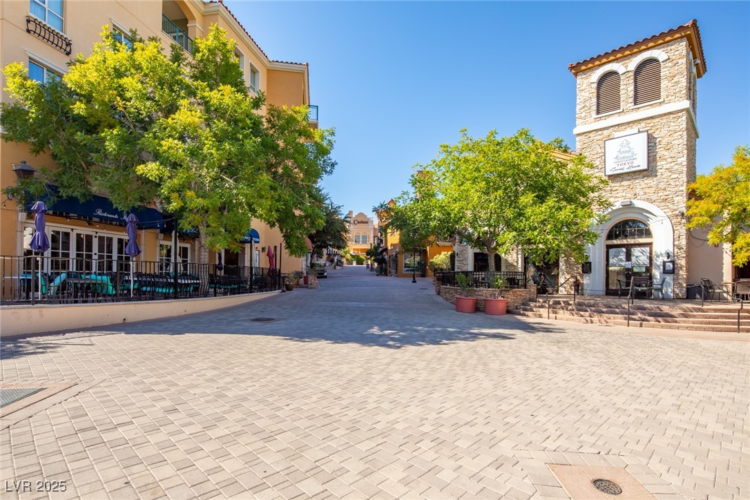 89 Via Franello Property Photo 32