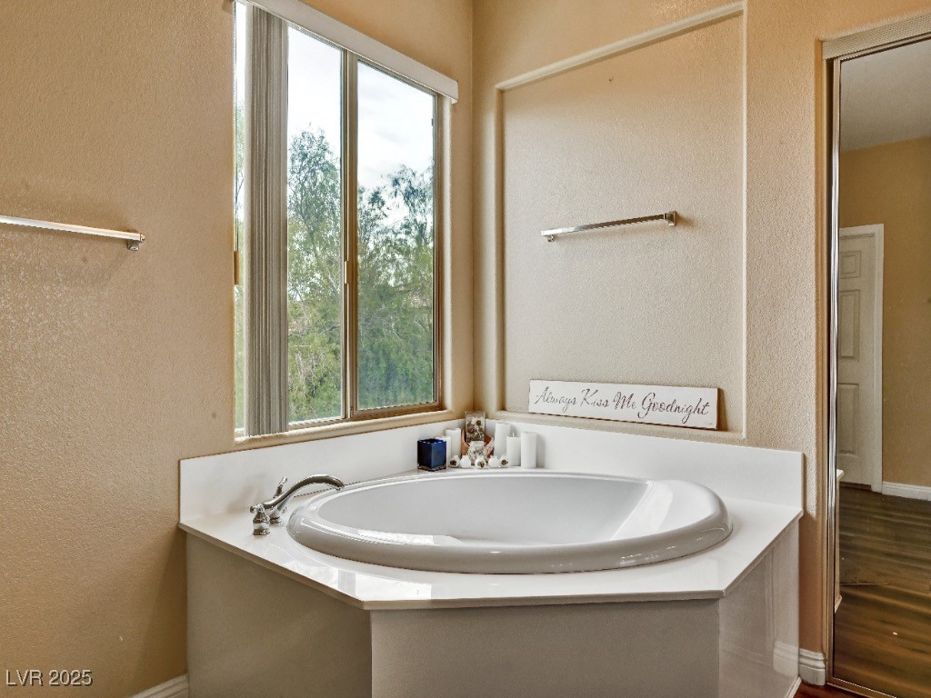 8267 Campbell Springs Avenue Property Photo 23