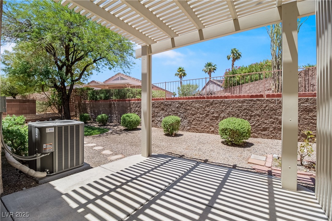2118 High Mesa Drive Property Photo 6