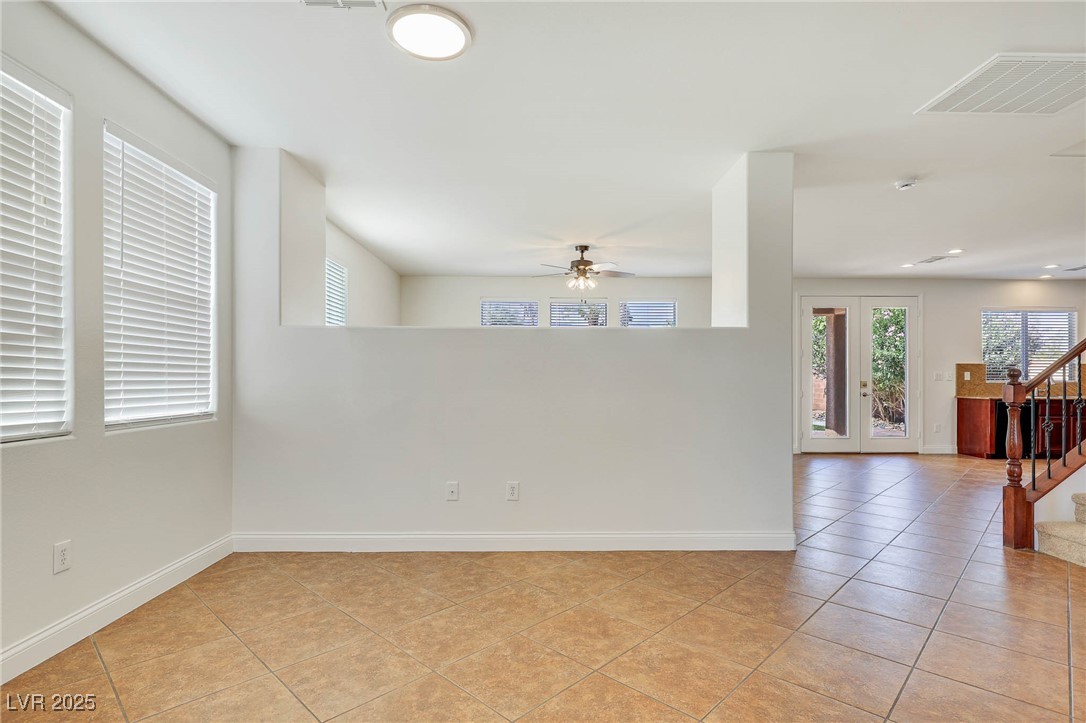 2208 Saddlebill Court Property Photo 11