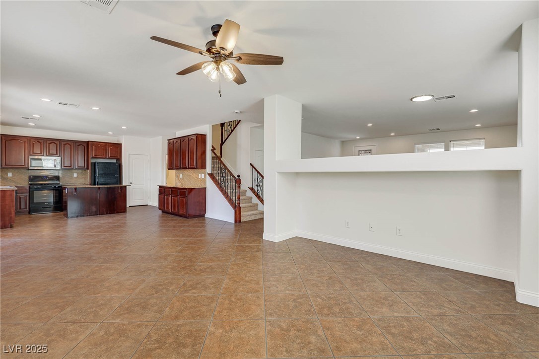 2208 Saddlebill Court Property Photo 22