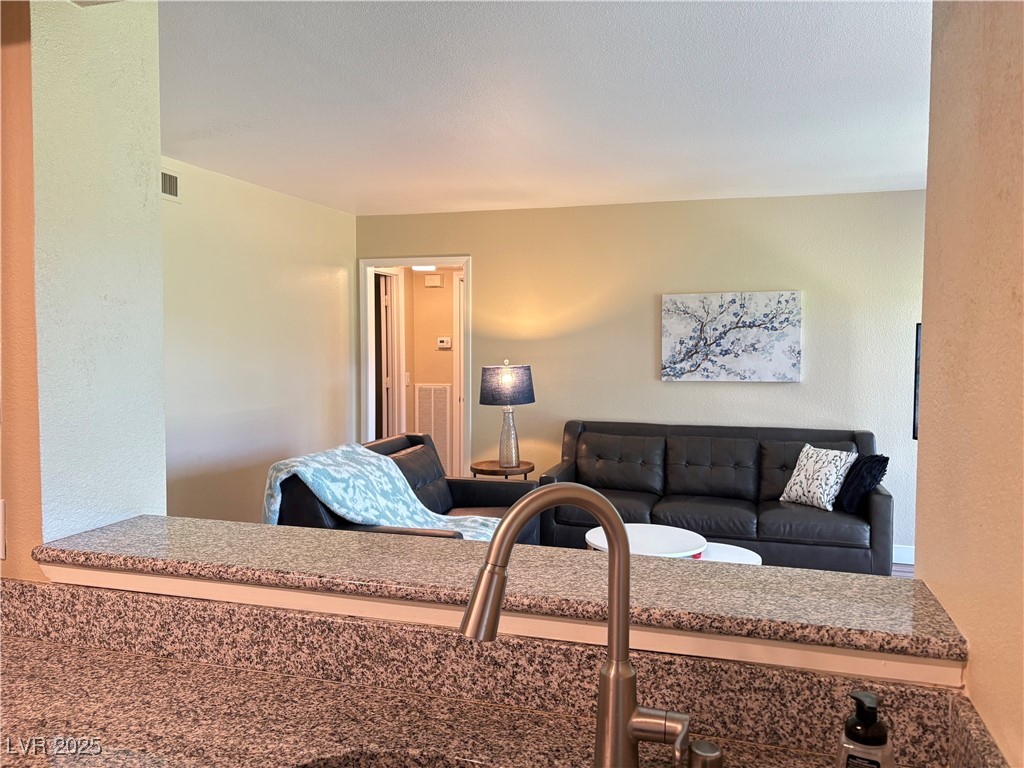 2855 Geary Place 3201 Property Photo 17