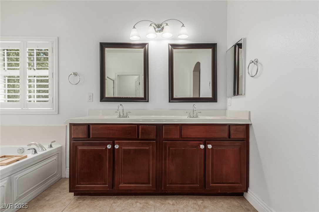 1092 Tuscan Sky Lane 1 Property Photo 14