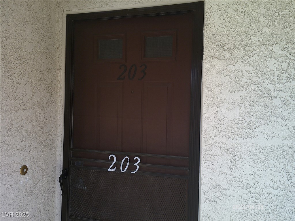 4854 Nara Vista Way 203 Property Photo 3