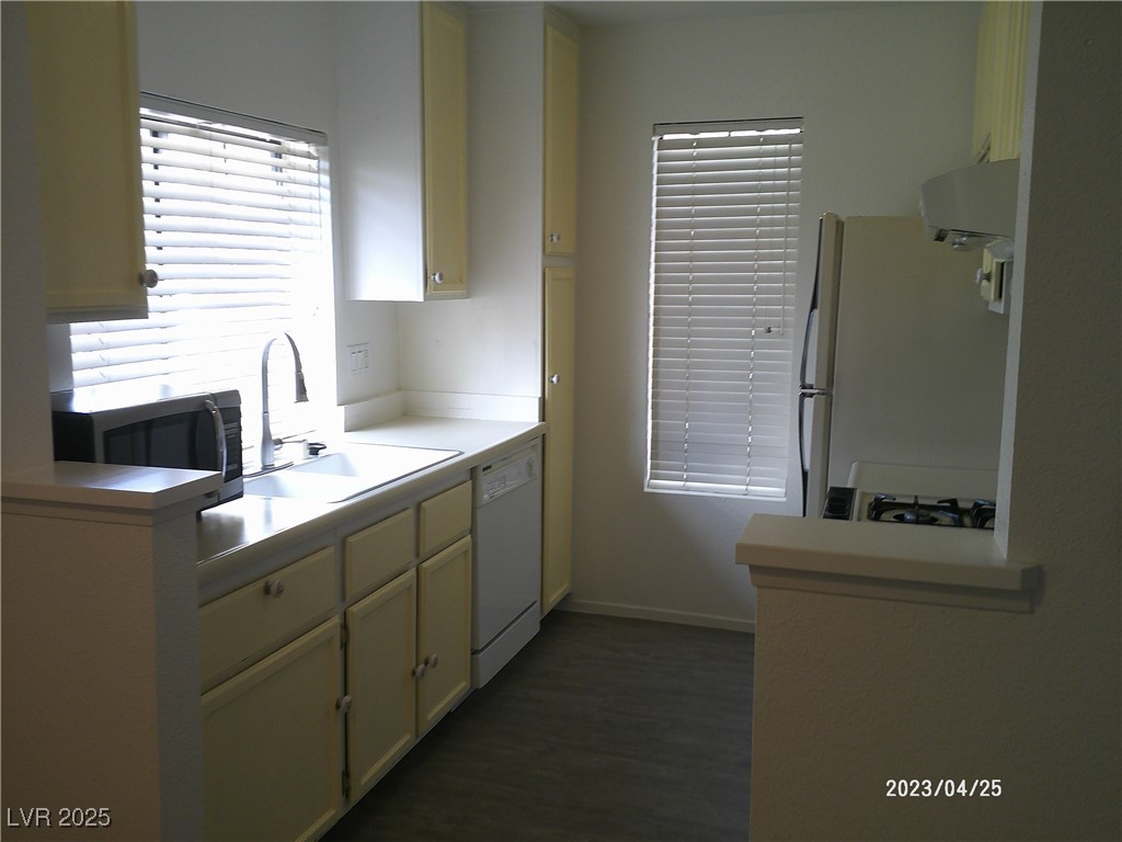 4854 Nara Vista Way 203 Property Photo 19