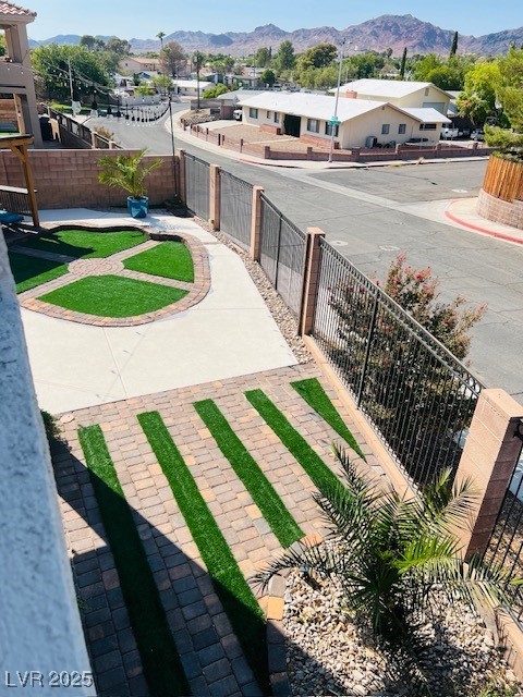 1095 Endora Way Property Photo 8