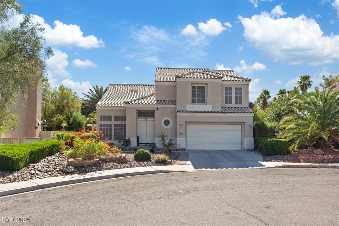 2502 Cortina Avenue Property Photo 1