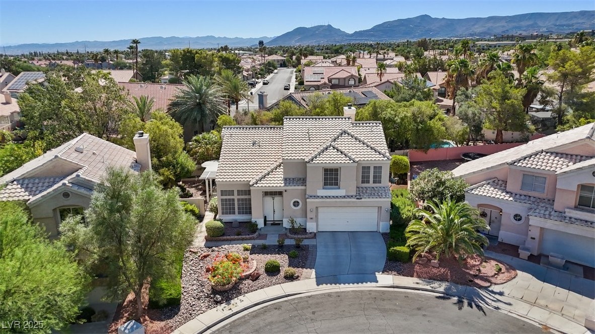 2502 Cortina Avenue Property Photo 2