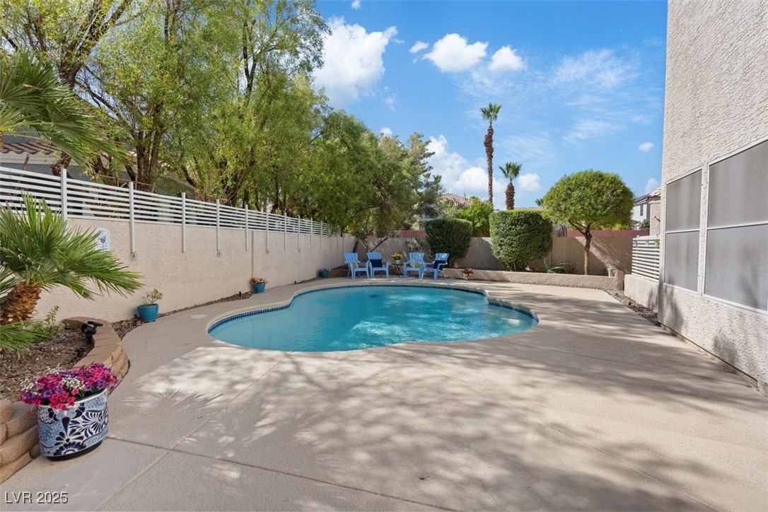 2502 Cortina Avenue Property Photo 19