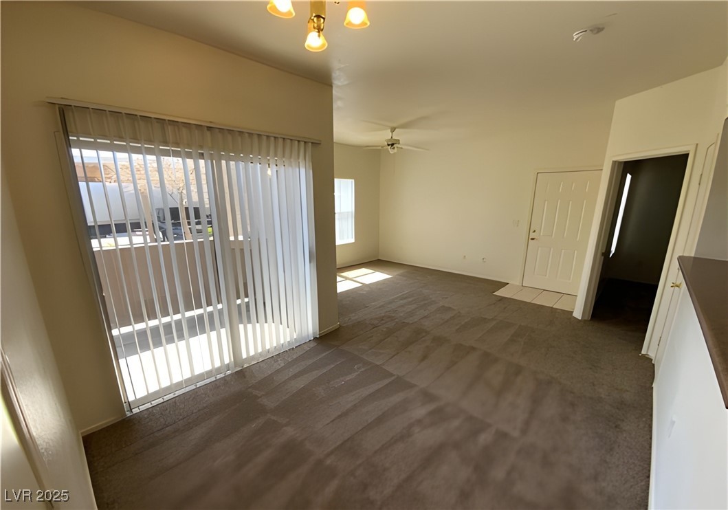 6650 West Warm Springs Road 1024 Property Photo 3