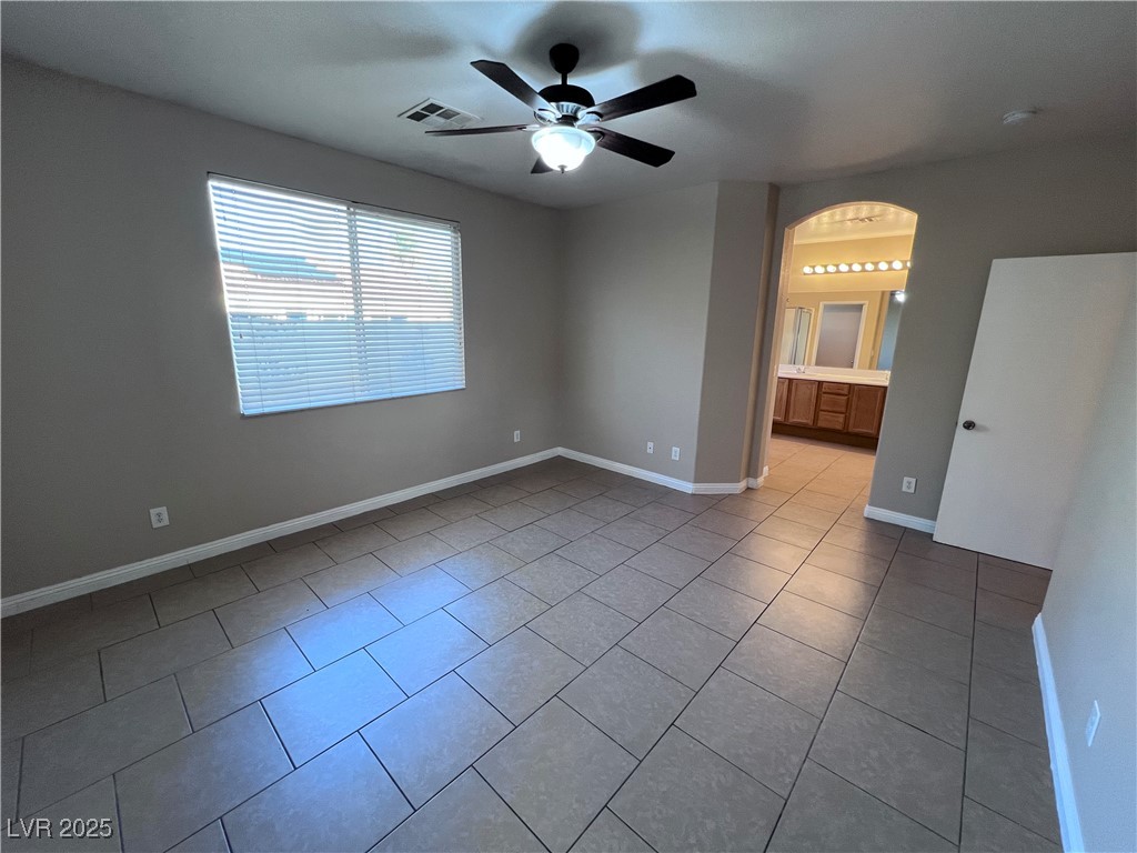 5306 Azure View Court Property Photo 10