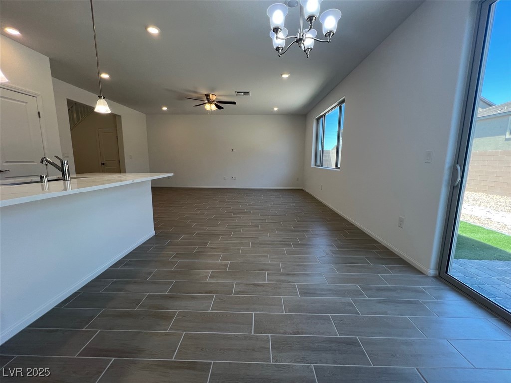 7340 Pioneer Way Property Photo 19