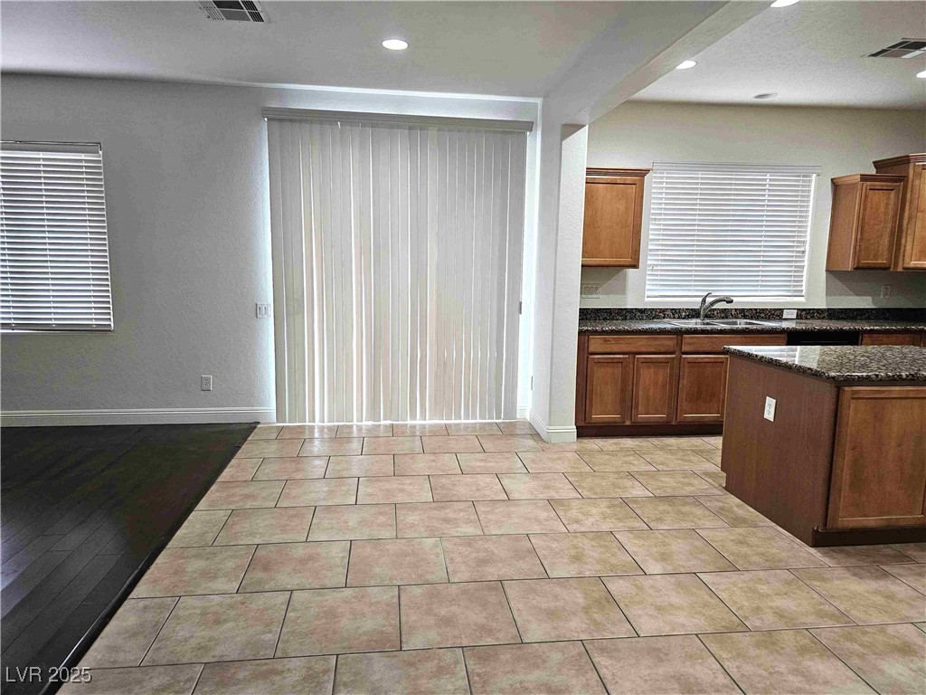 2553 Chateau Clermont Street Property Photo 10
