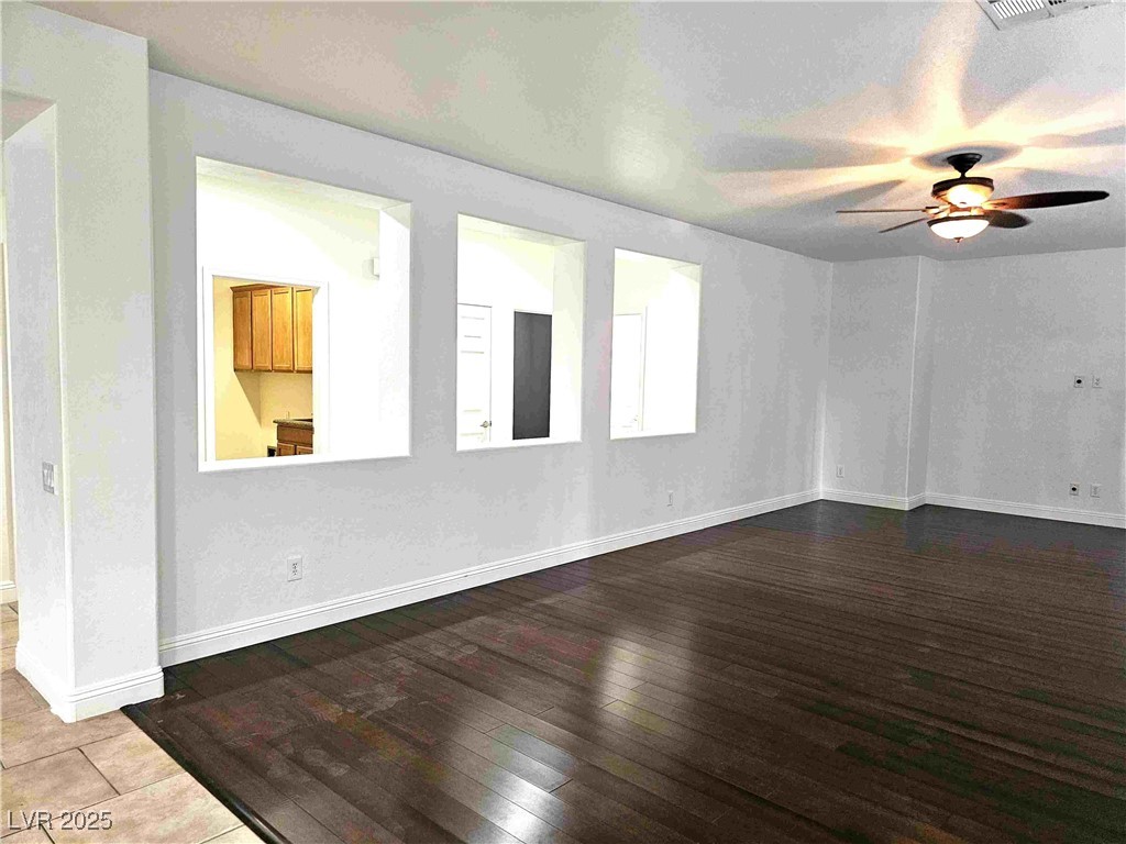 2553 Chateau Clermont Street Property Photo 17