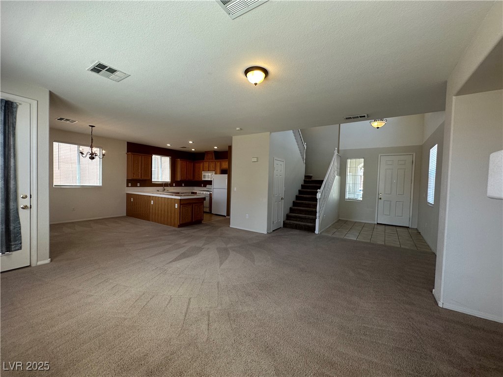 6712 Canyon Maple Street Property Photo 7