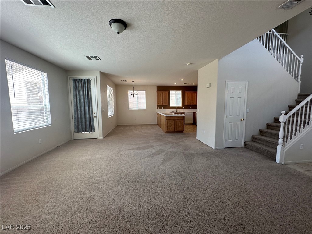 6712 Canyon Maple Street Property Photo 8