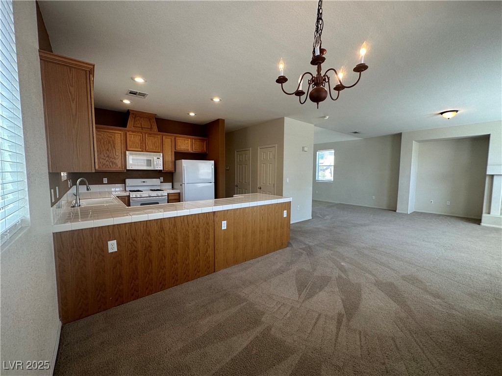 6712 Canyon Maple Street Property Photo 9