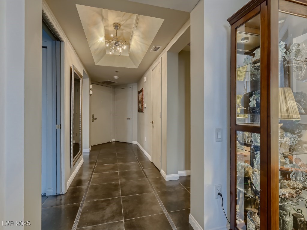 2747 Paradise Road 1505 Property Photo 10