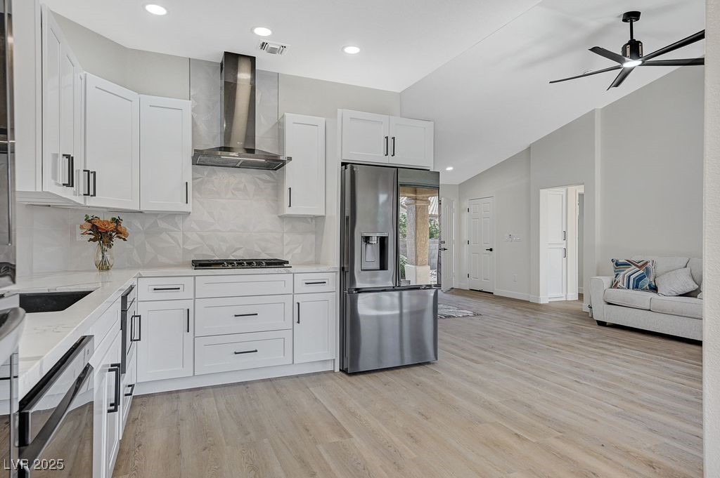 10309 Marymont Place Property Photo 4