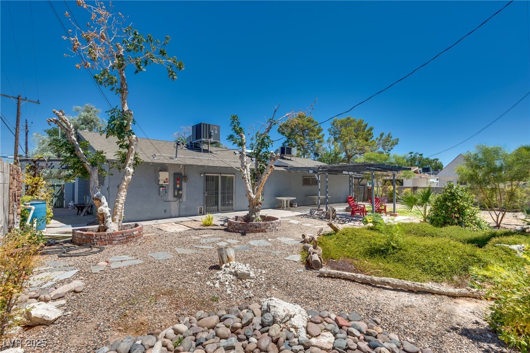 1238 Campbell Drive Property Photo 8