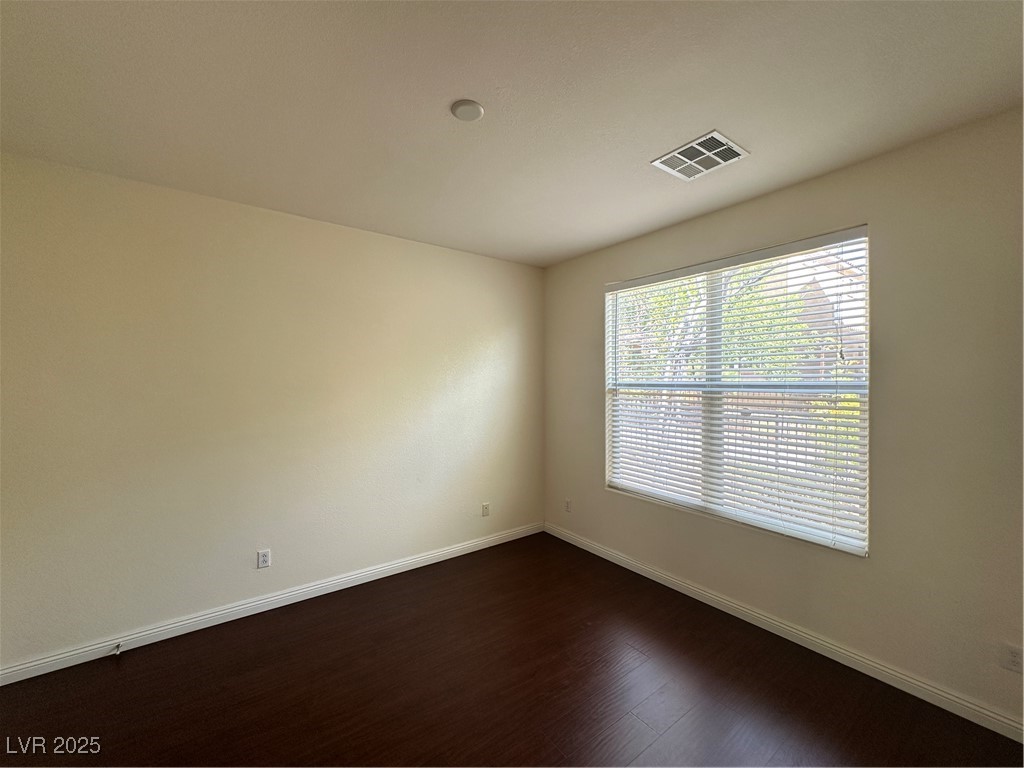 8822 Salvestrin Point Avenue Property Photo 9