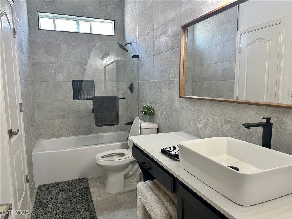 2171 Fountain Springs Drive Property Photo 12