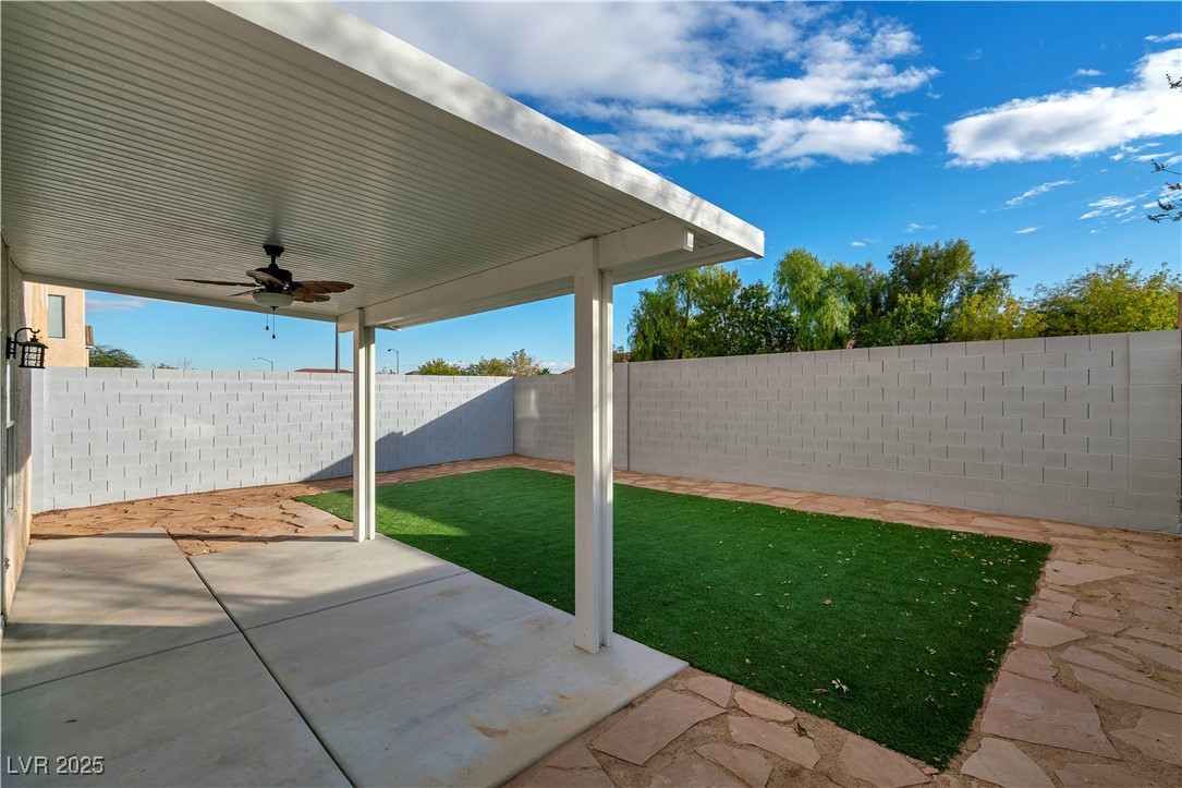 7401 Hawk Shadow Avenue Property Photo 1