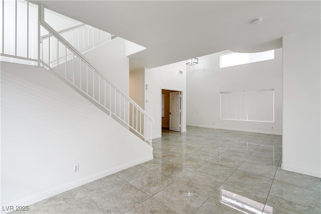 7401 Hawk Shadow Avenue Property Photo 11